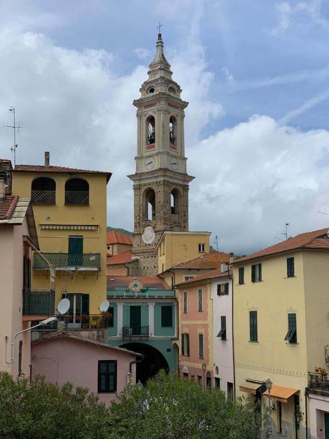 Bb Palazzo Doria Bed and Breakfast Dolcedo Εξωτερικό φωτογραφία