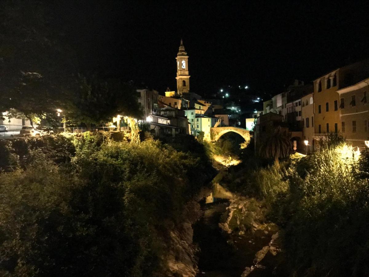 Bb Palazzo Doria Bed and Breakfast Dolcedo Εξωτερικό φωτογραφία